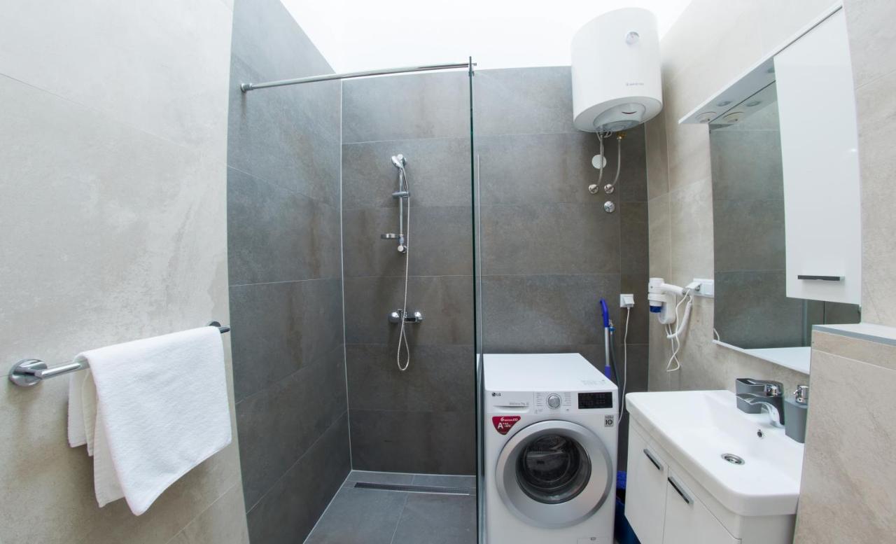 מוסטר Studio Apartment Morning Star מראה חיצוני תמונה