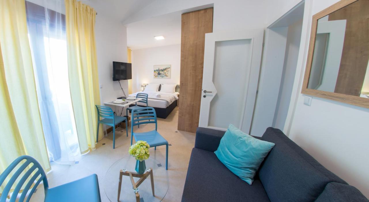 מוסטר Studio Apartment Morning Star מראה חיצוני תמונה
